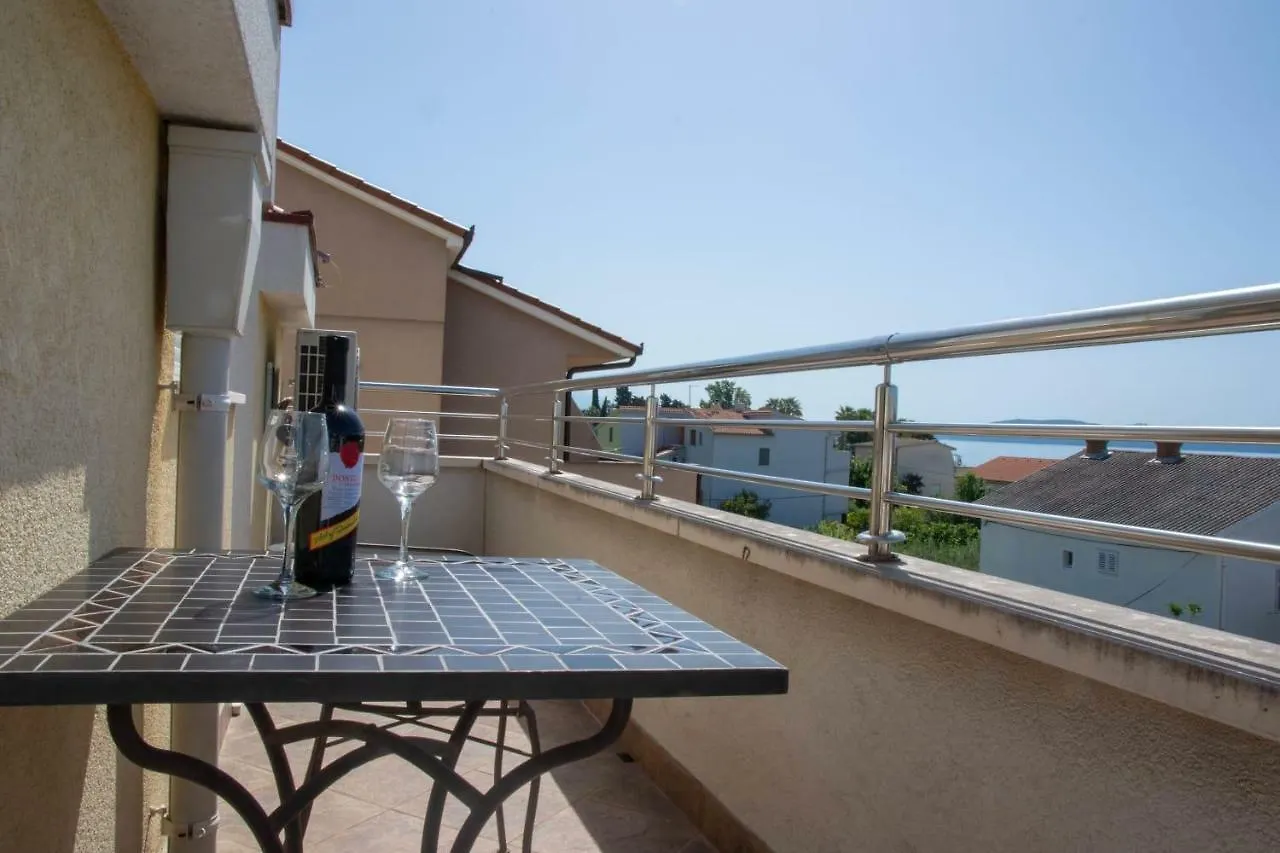 Apartamento Casteletti Kaštela 0*,  Croacia