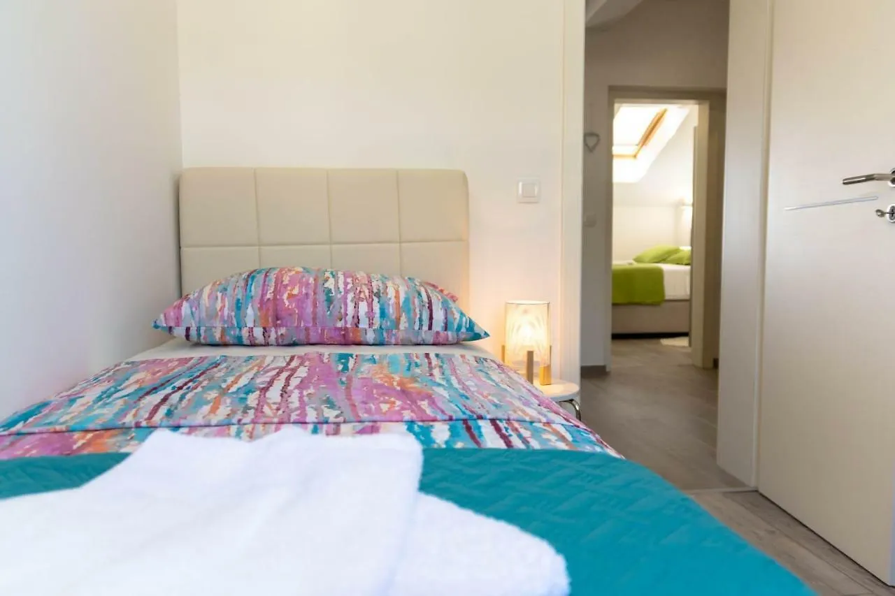 Apartamento Casteletti Kaštela